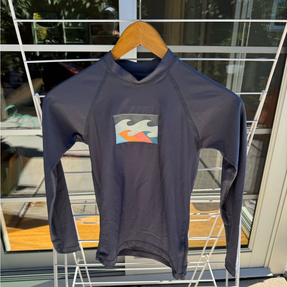 Billabong long sleeve rash guard, Sz 10